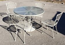 4 matching dining chairs for sale 4 matching dining chairs for sale Saint Louis