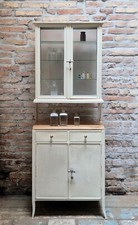 Credenza vetrinetta medica usato  Pomezia
