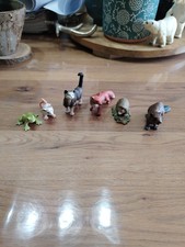 Lot petite figurines d'occasion  Cosne-Cours-sur-Loire