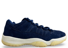 Size 9.5 worn for sale  Dallas