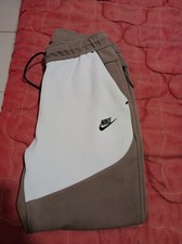 Pantaloni nike tech usato  Melito di Porto Salvo