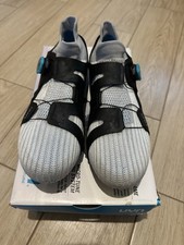 Uyn scarpe uomo usato  Roma