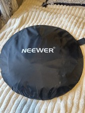 Neewer portable backdrop for sale Neewer portable backdrop for sale  STOURBRIDGE