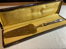 Pelle tarte argent d'occasion  Sartrouville