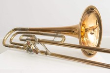 Usado, Trombone baixo estereofônico Reynolds contempora (1973) BB/F / E gatilho dividido G comprar usado Usado, Trombone baixo estereofônico Reynolds contempora (1973) BB/F / E gatilho dividido G comprar usado  Enviando para Brazil