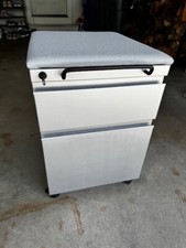 Knoll mobile pedestal for sale  Stoneham
