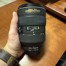Used nikon 70mm d'occasion  Expédié en Belgium
