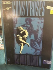 Usado, Livro de partituras Guns N' Roses Use Your Illusion II para guitarra e vocal comprar usado  Enviando para Brazil
