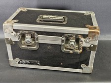 Estojo para equipamentos de estrada/voo Calzone Case Co. - 18" x 10" x 10" comprar usado Estojo para equipamentos de estrada/voo Calzone Case Co. - 18" x 10" x 10" comprar usado  Enviando para Brazil