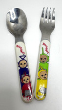Utensílios infantis vintage TELETUBBIES garfo e colher 1998 aço inoxidável comprar usado Utensílios infantis vintage TELETUBBIES garfo e colher 1998 aço inoxidável comprar usado  Enviando para Brazil