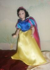 Poupée porcelaine 18 d'occasion  Fleury-les-Aubrais