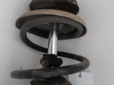 Amortisseur gauche dacia d'occasion Amortisseur gauche dacia d'occasion  Seurre