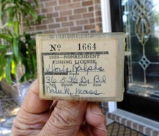 Licença de pesca em massa NATICK, MASSACHUSETTS #1664 com moldura e pino de suporte ~1950~, usado comprar usado  Enviando para Brazil