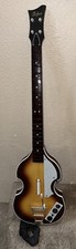 Rock Band Hofner Beatles PSGTS3 baixo PS3 Harmonix com alça (sem dongle), usado comprar usado  Enviando para Brazil