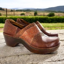 Ariat brown tooled for sale  Saint Paul