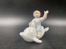 Statuetta statua soprammobile usato  Ardea