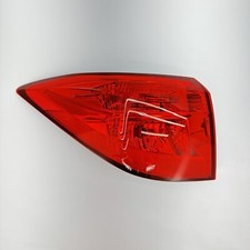 Lanterna traseira externa traseira esquerda do lado do motorista 2017-2019 TOYOTA COROLLA FABRICANTE DE EQUIPAMENTO ORIGINAL comprar usado  Enviando para Brazil
