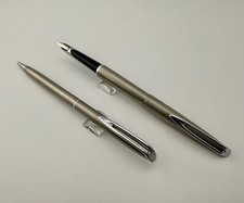 Waterman chrome plated d'occasion  Expédié en Belgium