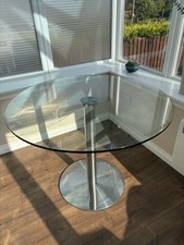 Round glass dining for sale  GREENOCK