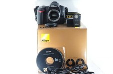 Cło w USA płatne prawie w idealnym pudełku 19122 ujęcia Nikon D90 12,3MP korpus lustrzanki Japonia na sprzedaż  Wysyłka do Poland