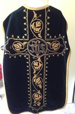 Chasuble ancienne d'occasion  Montlouis-sur-Loire