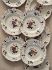 Lot assiettes semi d'occasion Lot assiettes semi d'occasion  Conty