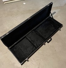 Electric bass guitar for sale  Red Lion