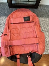 Mochila Nike SB RPM 26L bolsa academia escola adobe vermelha preta BA5971-655 *desgastada* comprar usado Mochila Nike SB RPM 26L bolsa academia escola adobe vermelha preta BA5971-655 *desgastada* comprar usado  Enviando para Brazil