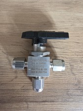 Swagelok 41gxs2 three for sale  NOTTINGHAM