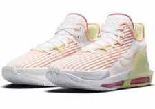 Size nike lebron for sale  Brunswick