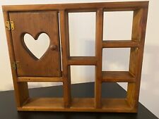 Estante de madera vintage con corte de corazón 16,75 x 14 x 2,5 casa de campo segunda mano  Embacar hacia Argentina