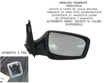 Specchietto retrovisore destro usato  Italia