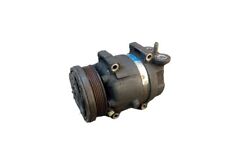 Air conditioning compressor d'occasion  Expédié en Belgium