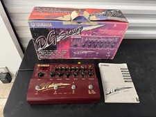 Pedal de efeitos pré-amplificador de guitarra Yamaha DG-Stomp com caixa e adaptador CA comprar usado Pedal de efeitos pré-amplificador de guitarra Yamaha DG-Stomp com caixa e adaptador CA comprar usado  Enviando para Brazil
