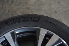 Pneumatici michelin 215 usato  Bonea