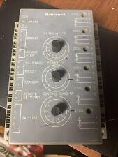 Honeywell w7100a1053 24v usato Honeywell w7100a1053 24v usato  Spedire a Italy