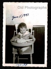 CADEIRA ALTA BEBÊ BOLO DE ANIVERSÁRIO 1 VELA ACESA FOTO ANTIGA/VINTAGE - G109 comprar usado  Enviando para Brazil