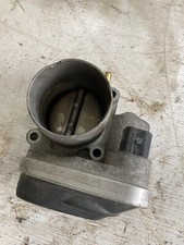 8200171134 corpo farfallato usato  Rosarno
