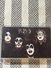 Kiss kiss for sale  Oconomowoc