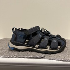 Keen kids boys for sale  Sellersville