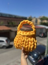 Borsa marshmallow gialla usato  Napoli