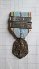Médaille commémorative guerr d'occasion  Garéoult