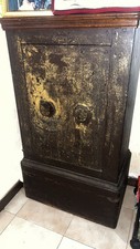 Cassaforte metallo dell usato  Nettuno