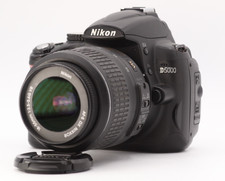 Nikon d5000 megapixel usato  Spedire a Italy