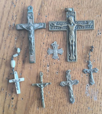 Insigne religieux lot d'occasion  Saint-Pierre-d'Oléron