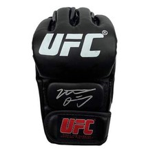 Usado, Luva de luta preta autografada/assinada Nate Diaz UFC MMA Beckett BAS CERTIFICADO DE AUTENTICIDADE comprar usado  Enviando para Brazil