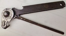 Ancien décapsuleur ouvre d'occasion  Bordeaux-