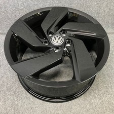 ORYGINALNY ZESTAW FELG ALUMINIOWYCH VW GOLF VIII 5H 5H0601025E RICHMOND 7,5Jx17, używany na sprzedaż  PL