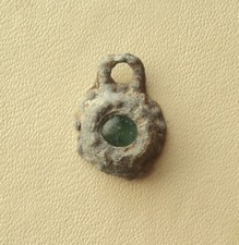 Pendentif médiéval haute d'occasion  France