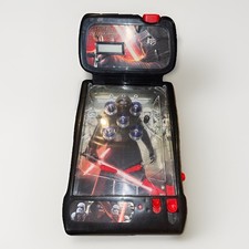 Jogo de pinball Star Wars brinquedo de mesa The Force Awakens funciona luzes som 2009 comprar usado Jogo de pinball Star Wars brinquedo de mesa The Force Awakens funciona luzes som 2009 comprar usado  Enviando para Brazil